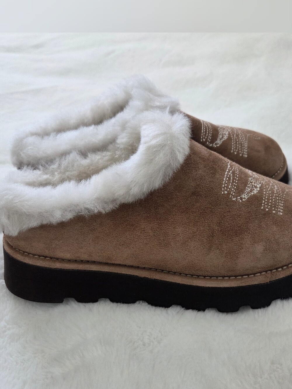 Zadig&Voltaire Teddy Shearling Mules in Brown Suede Size 36 - Picture 3 of 9